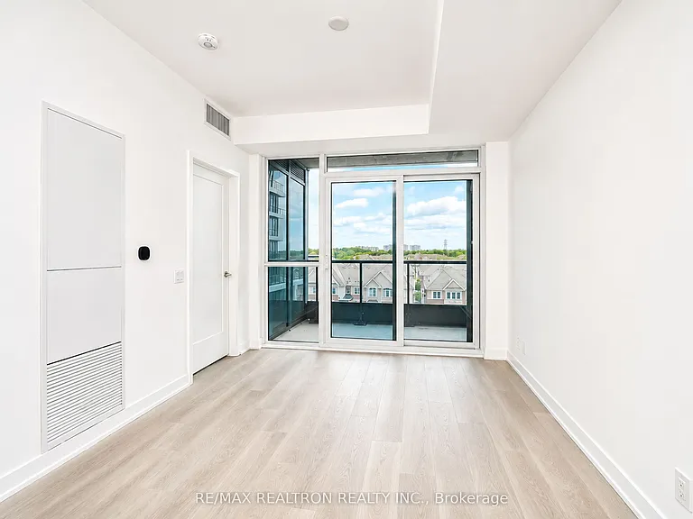 20 Deans Dr #522 — Photo 15