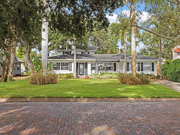 2nd image of 311 SUNSET DRIVE N