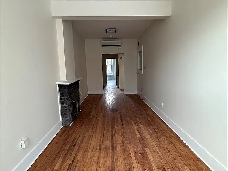 109 Main St — Photo 8