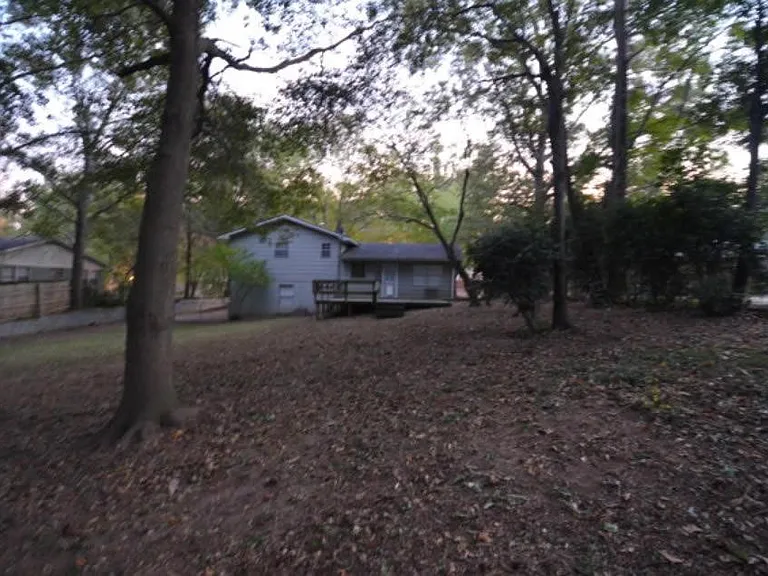 1133 Old Mill Rd — Photo 9