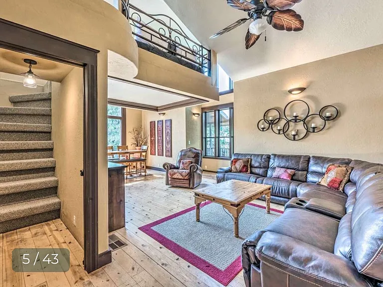 215 Maple Dr #NA — Photo 2