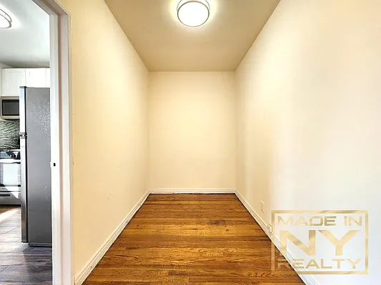 Rented by Made In NY Realty | media 6