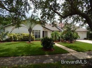 519 S River Oaks Dr, Indialantic, FL 32903