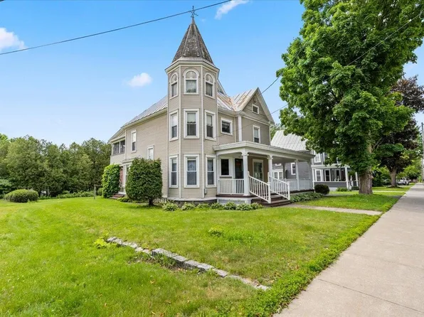127 Orchard Street, Enosburg, VT 05450