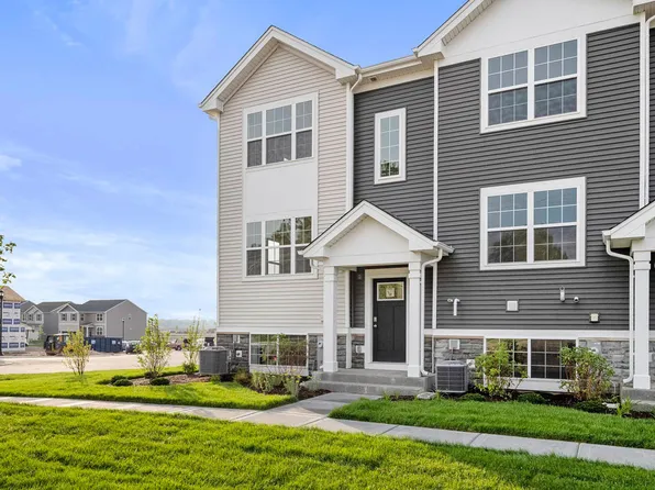 1551 Sequoia Way, Pingree Grove, IL 60140