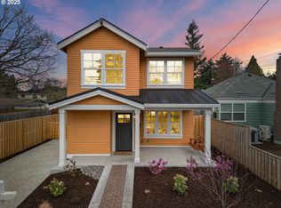 3923 SE 76th Ave #B, Portland, OR 97206