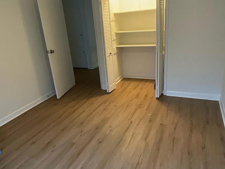 2102 Emerson St — Photo 9