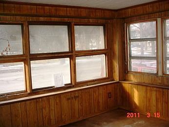 2nd image of 619 Burton St SE