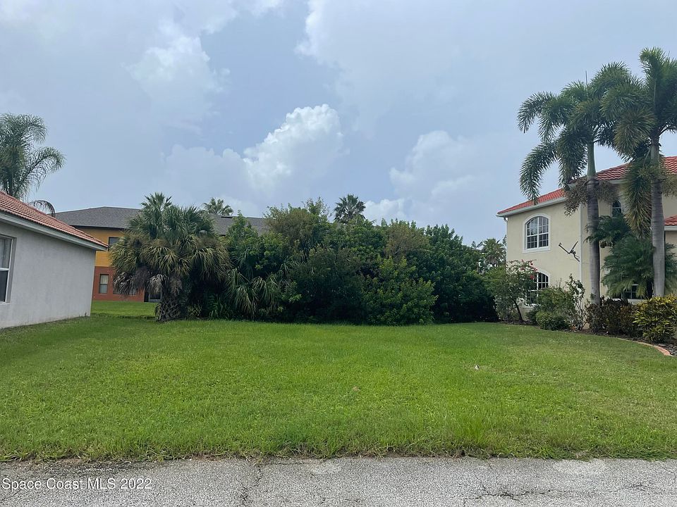 2nd image of 1354 Gem Cir