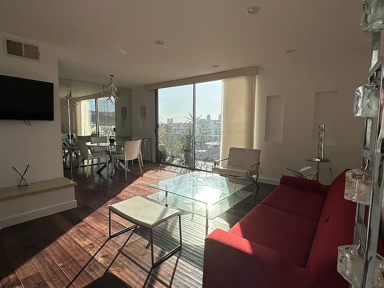 100 S Doheny Dr #923 — Photo 11