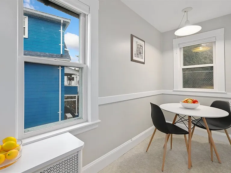 54 Edgecliff Rd #2 — Photo 8