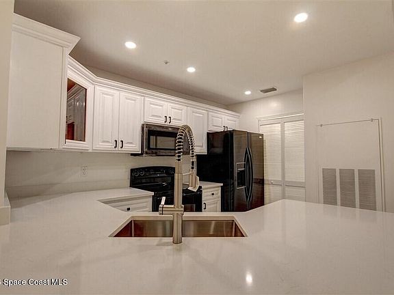 5th image of 7667 N Wickham Rd APT 1416