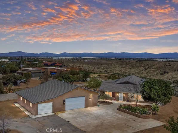 7045 Oakhill Rd, Oak Hills, CA 92344