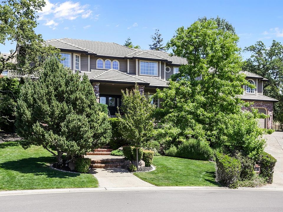 1st image of 2075 Lockridge Pl