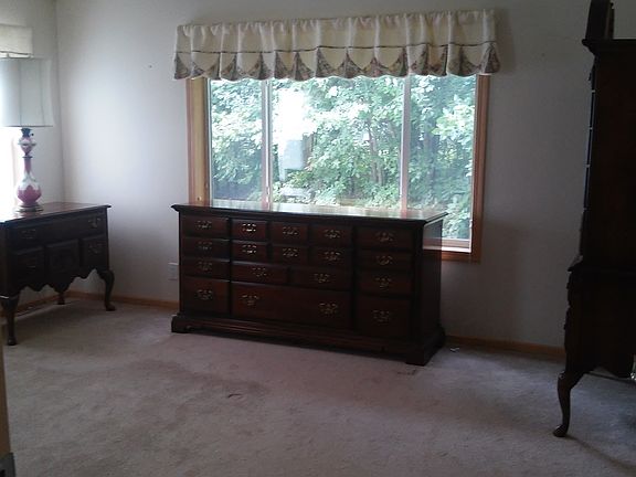 3rd image of 1213 Nottingham Dr