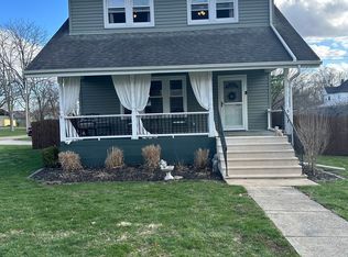 507 E Pine St, Le Roy, IL