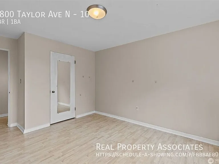 1800 Taylor Ave N #10 — Photo 17