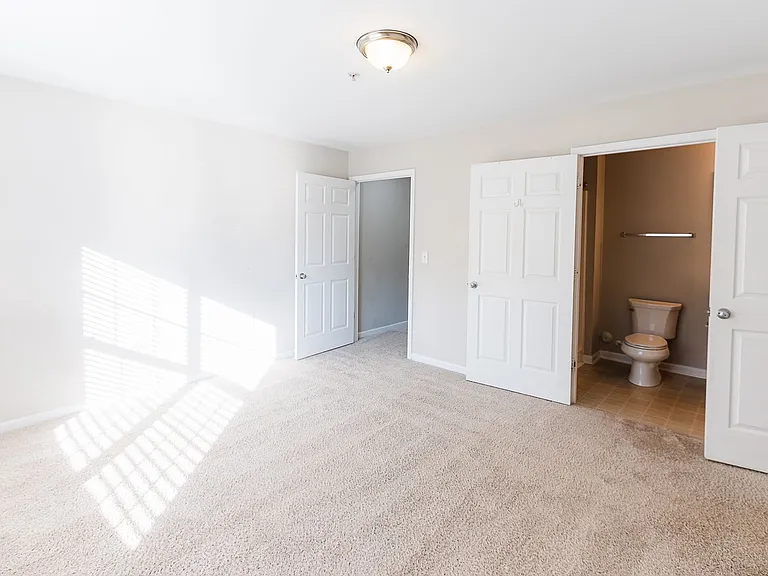 3712 Cotswold Ave #B — Photo 20