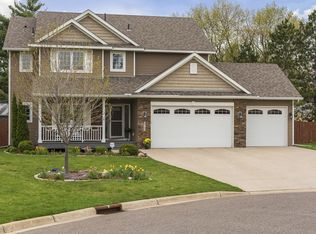 5709 Oregon Ct N, Crystal, MN 55428
