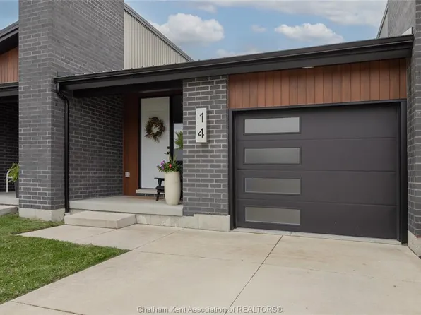 14 Clara Cres, Chatham Kent, ON N7M 0R8