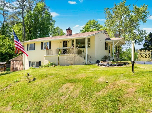 5523 Hemlock Rd, Quinton, VA 23141