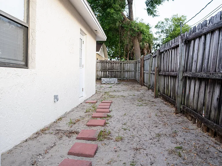 6220 Massachusetts Ave #A — Photo 9