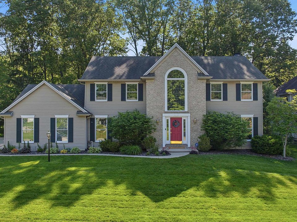 1st image of 52630 Willow Bend Dr