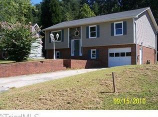 3948 Cottington Dr, Winston Salem, NC 27105