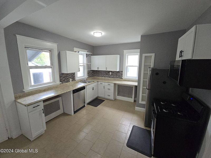 4th image of 5 Grandview Terrace