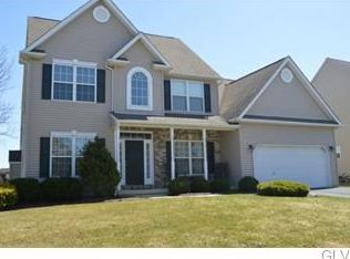 2635 Sean Dr, Whitehall, PA 18052