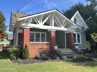 1230 Armstrong Ave, Knoxville, TN 37917