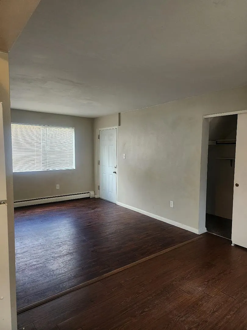 2921 Hoover Ave - 1 — Photo 4