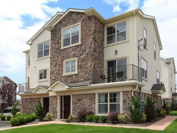 1625 Paterson Plank Rd APT 24, Secaucus, NJ 07094