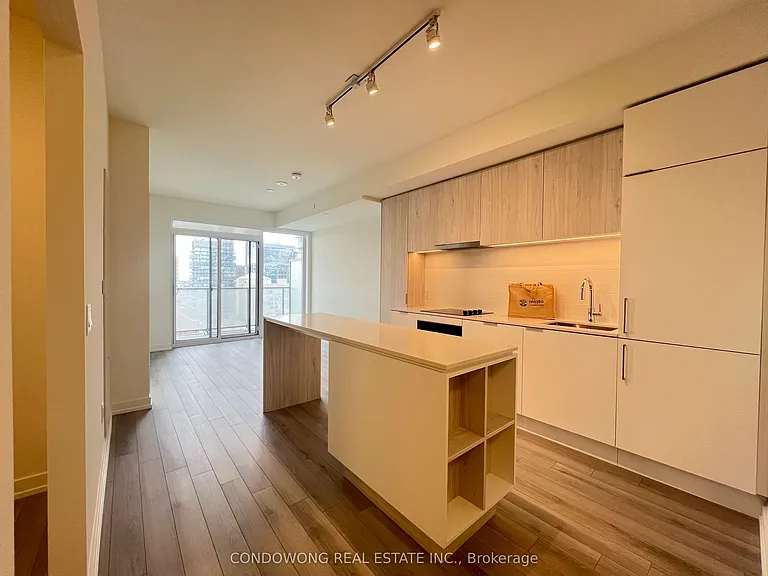 89 Church St #1808 — Photo 3