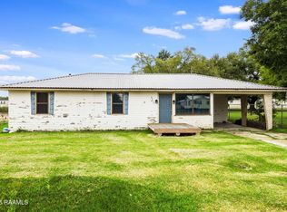 8056 Grand Prairie Hwy, Church Pt, LA 70525