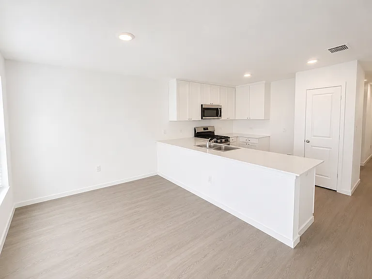 308 Rancho Del Cielo Loop — Photo 7