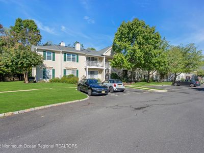 28 Players Circle, Tinton Falls, NJ, 07724