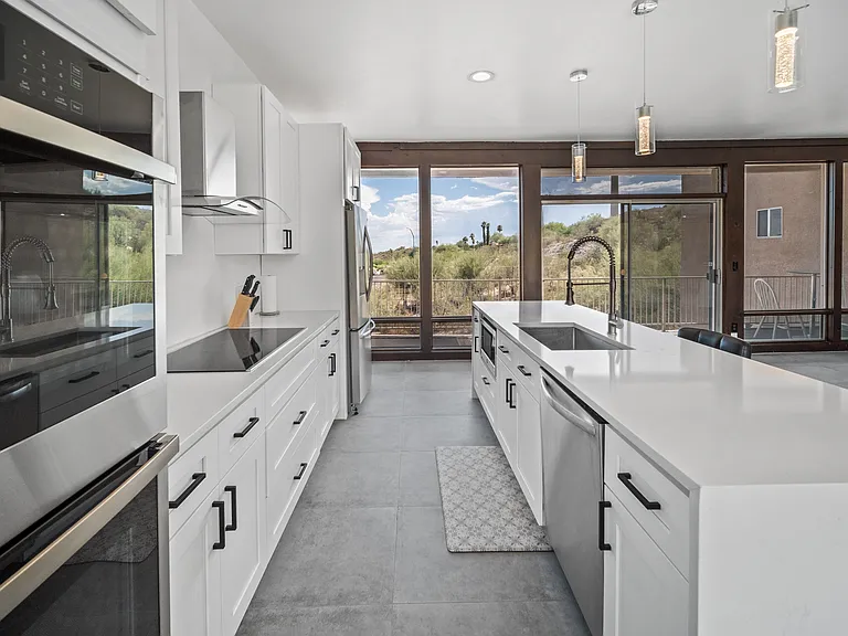 5798 E Paseo Cimarron — Photo 9