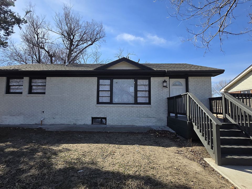 1st image of 3057 S Glenn Ave