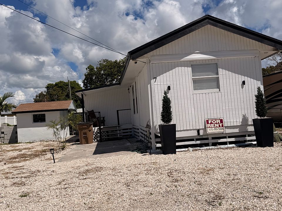 1st image of 7 Avenue B