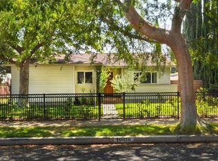 10816 Swinton Ave, Granada Hills, CA 91344