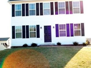102 W Imperial Dr, Aspers, PA 17304