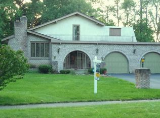 19 Firestone Dr, Rochester, NY 14624