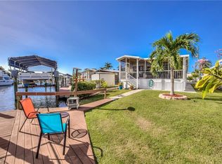 15 Nancy Ln, Fort Myers Beach, FL 33931