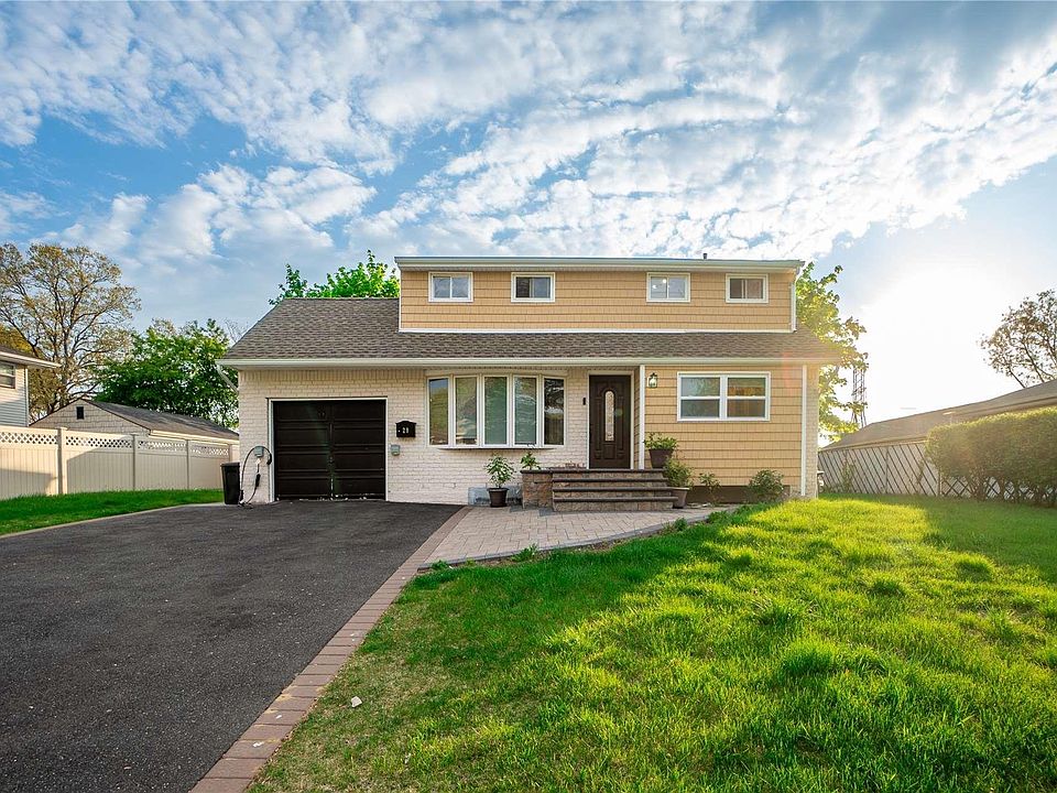 1st image of 29 Fairlawn Lane