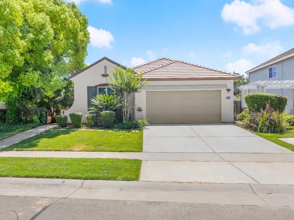 9578 Crisswell Dr, Elk Grove, CA 95624
