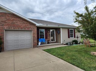 501 S 9th Ave, Haubstadt, IN 47639