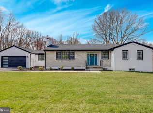 2817 Douglas St, Alexandria, VA 22306