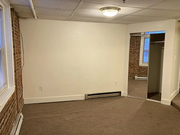 24 Hemenway St #1 — Photo 25