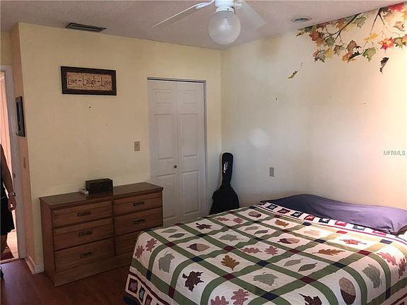 3rd image of 6905 El Centro Ct